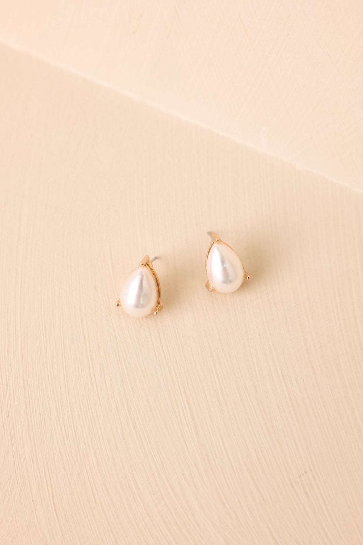 RSVP Yes Gold Pearl Teardrop Stud Earrings