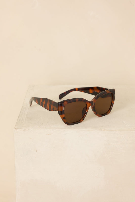 I See Your Point Brown Tortoise Oversized Cat-Eye Sunglasses
