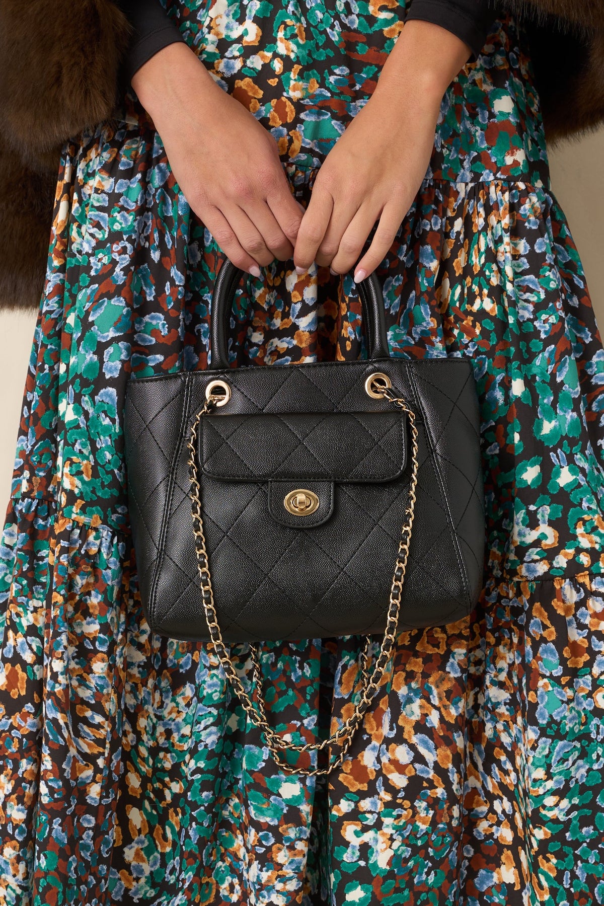 Let’s Make an Evening of It Black Quilted Chain Strap Bag