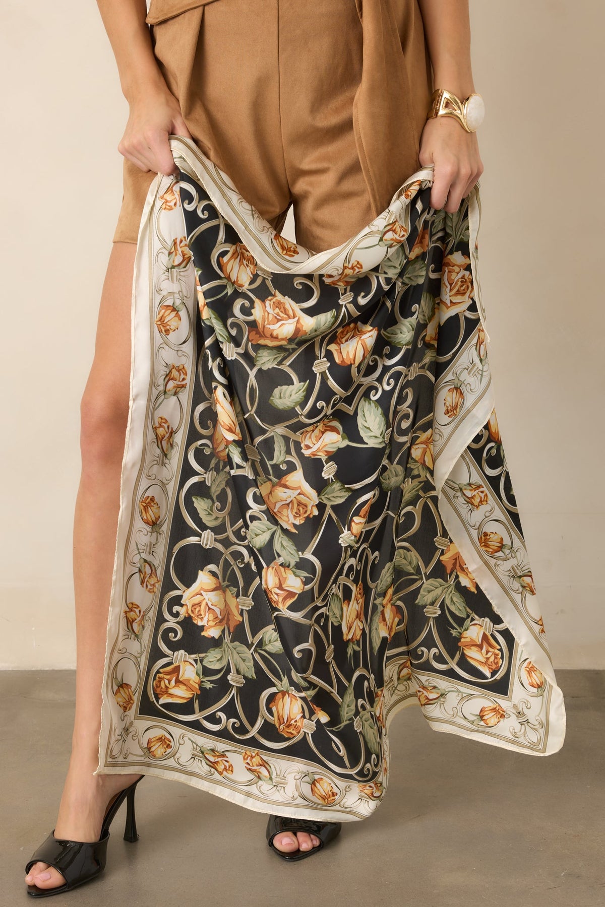 Trellis Of Romance Orange & Black Floral Printed Scarf