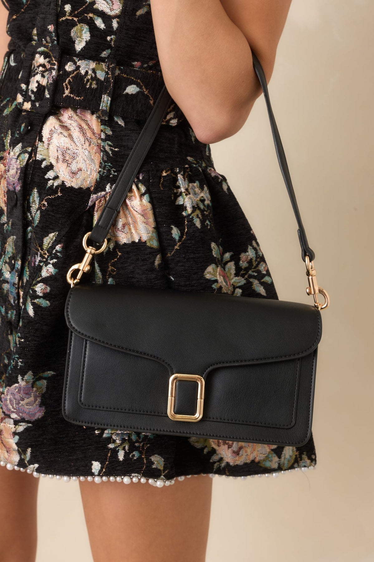 Modern Elegance Black Faux Leather Shoulder Bag
