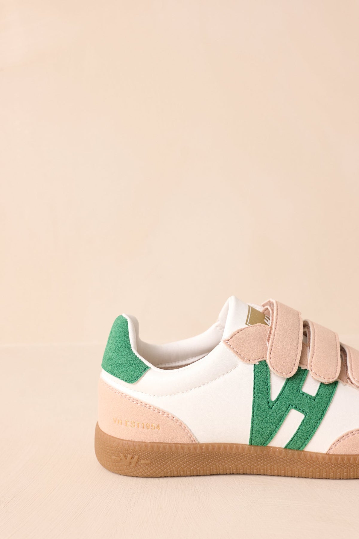 Vintage Havana Pace 5 Green Multi Three Strap Low Top Sneakers