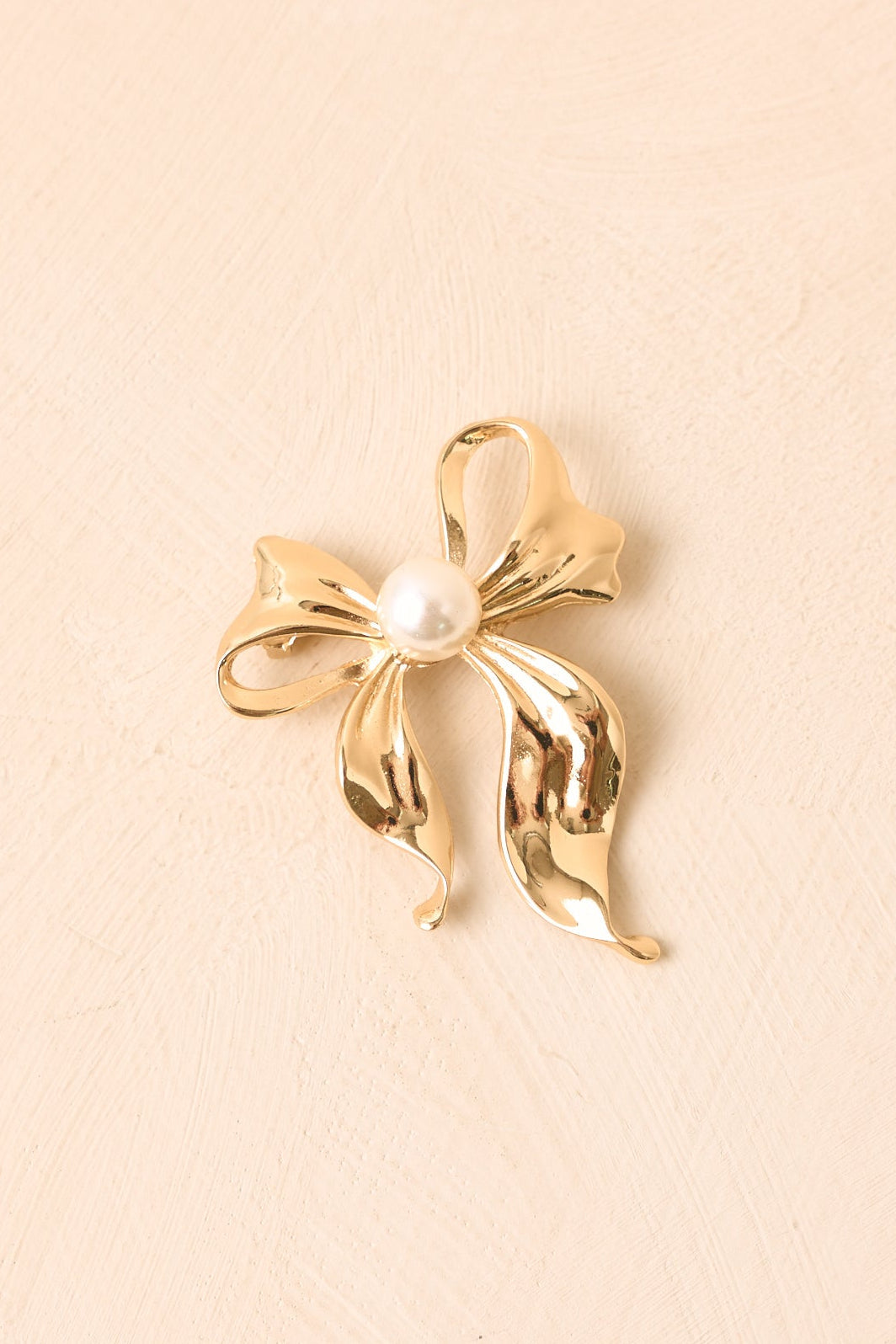 Perfectly Presented Gold Pearl Bow Brooch