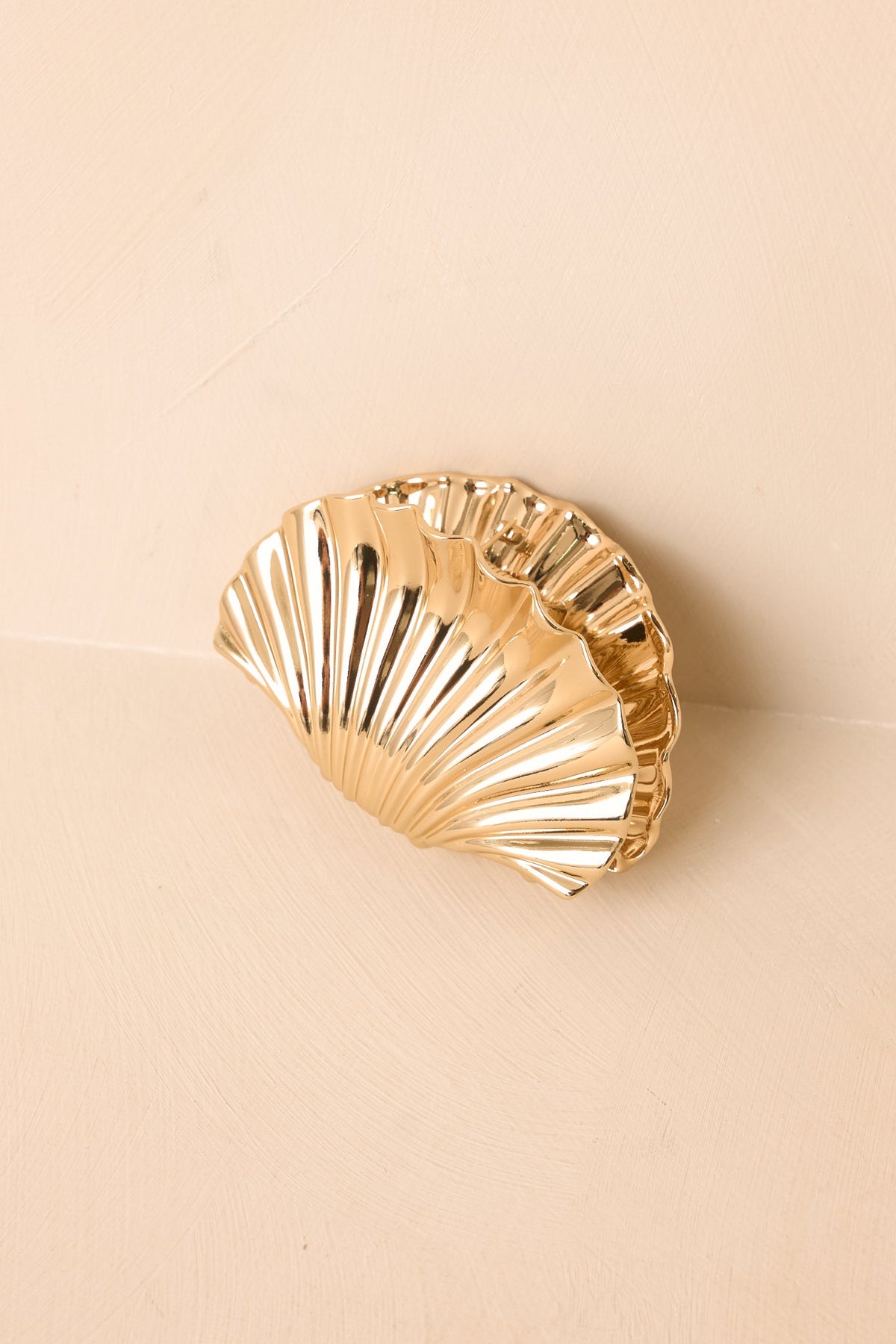 Siren’s Touch Gold Polished Shell Claw Hair Clip