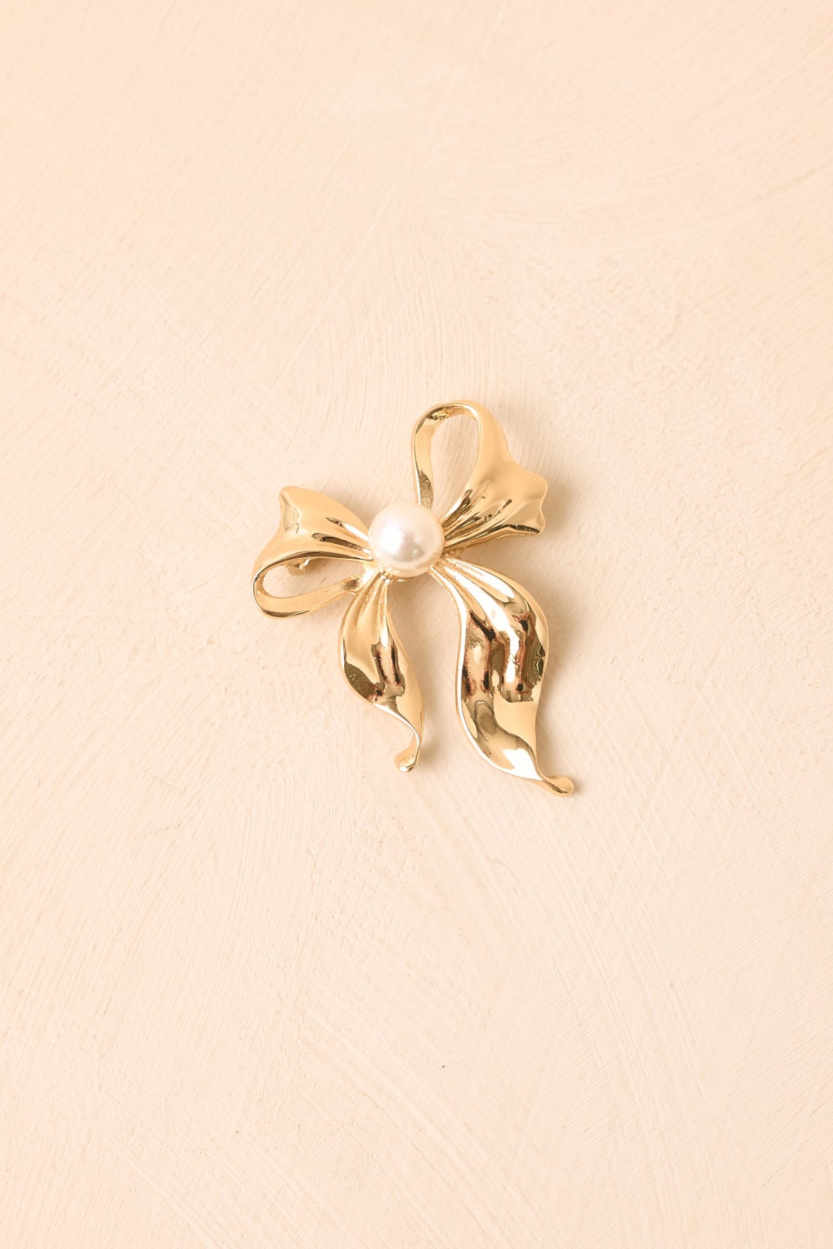 Perfectly Presented Gold Pearl Bow Brooch