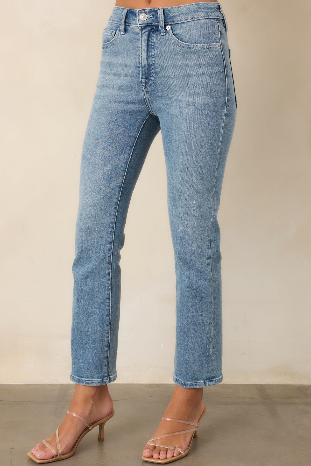 Good American Good Legs Medium Indigo Straight Jeans