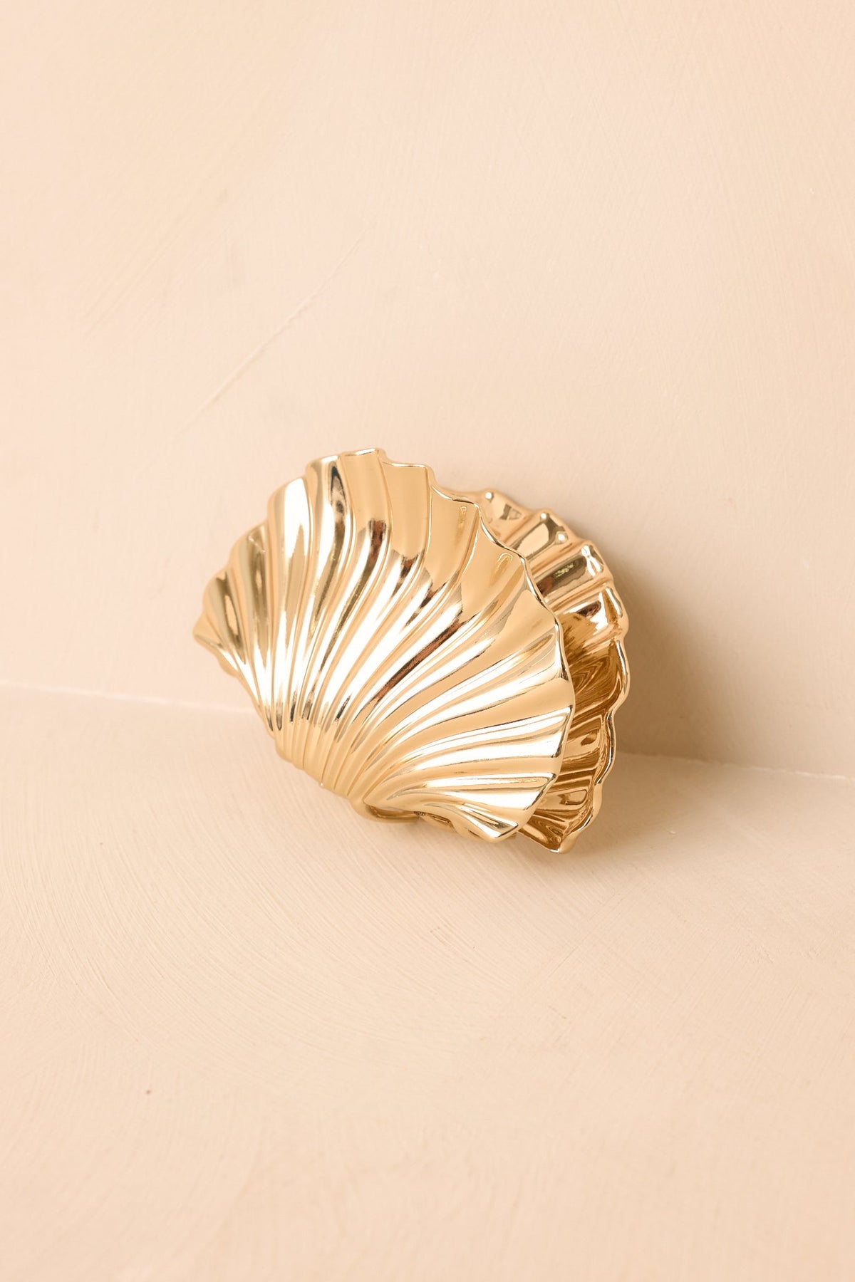 Siren’s Touch Gold Polished Shell Claw Hair Clip