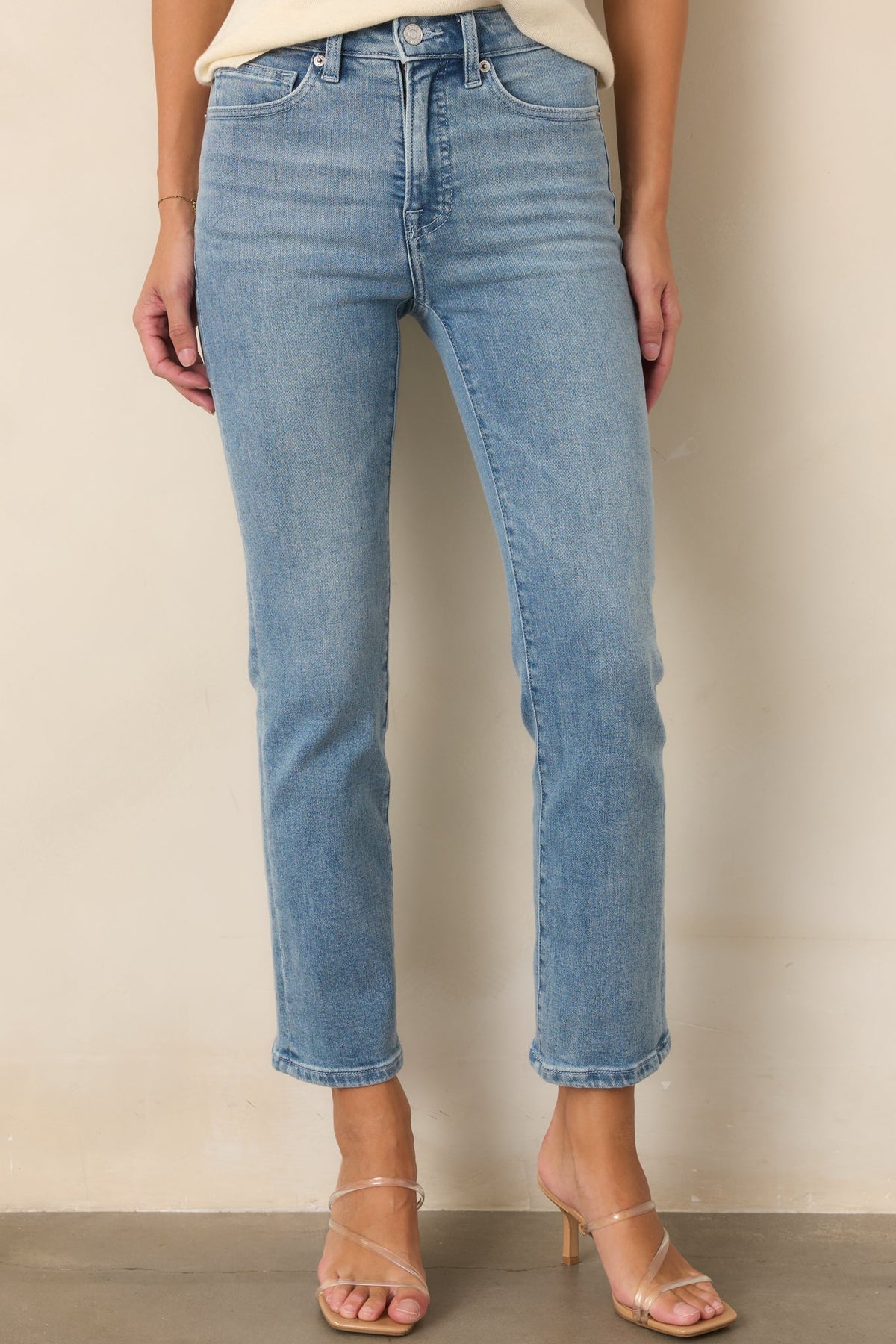 Good American Good Legs Medium Indigo Straight Jeans