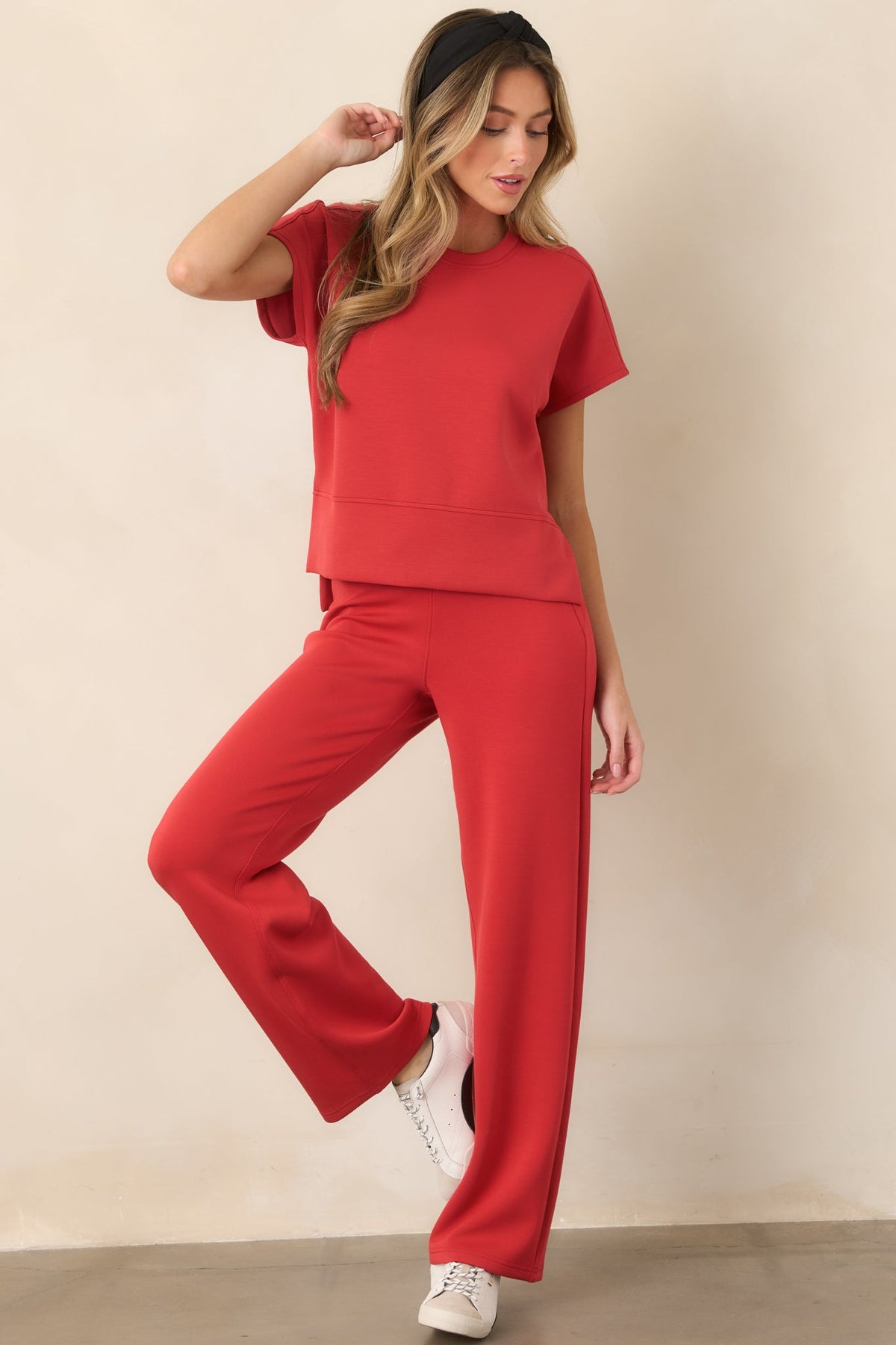 SPANX AirEssentials® Lip Stain Red Crewneck Tee
